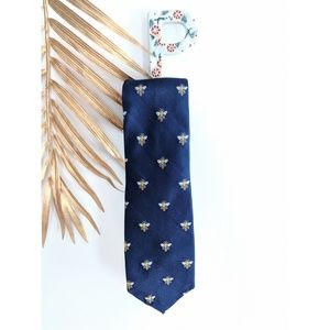 LAND'S END Textured Hornet Bee Navy Blue Tie